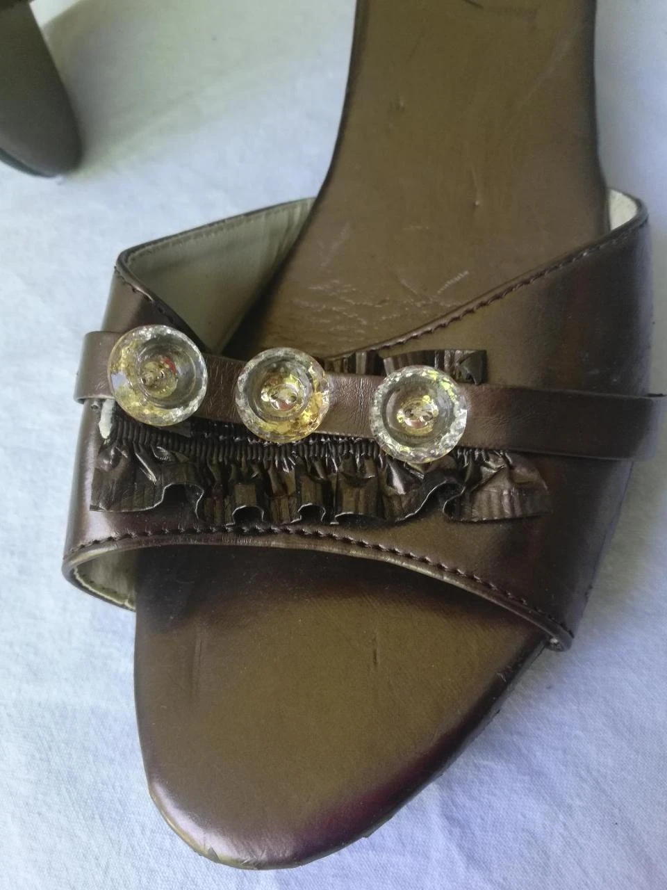 Mules cor Bronze de salto médio dourado tamanho 38 (imperfeições) – photo 3